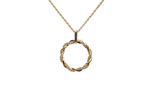 Twisted Diamond Circle Necklace